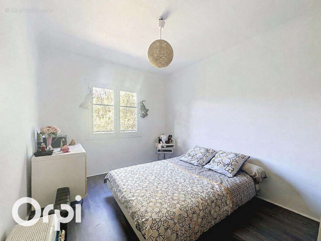 Appartement à VILLENEUVE-LOUBET