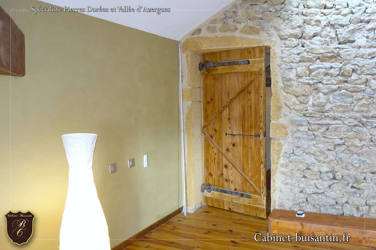 Maison à LE BOIS-D&#039;OINGT