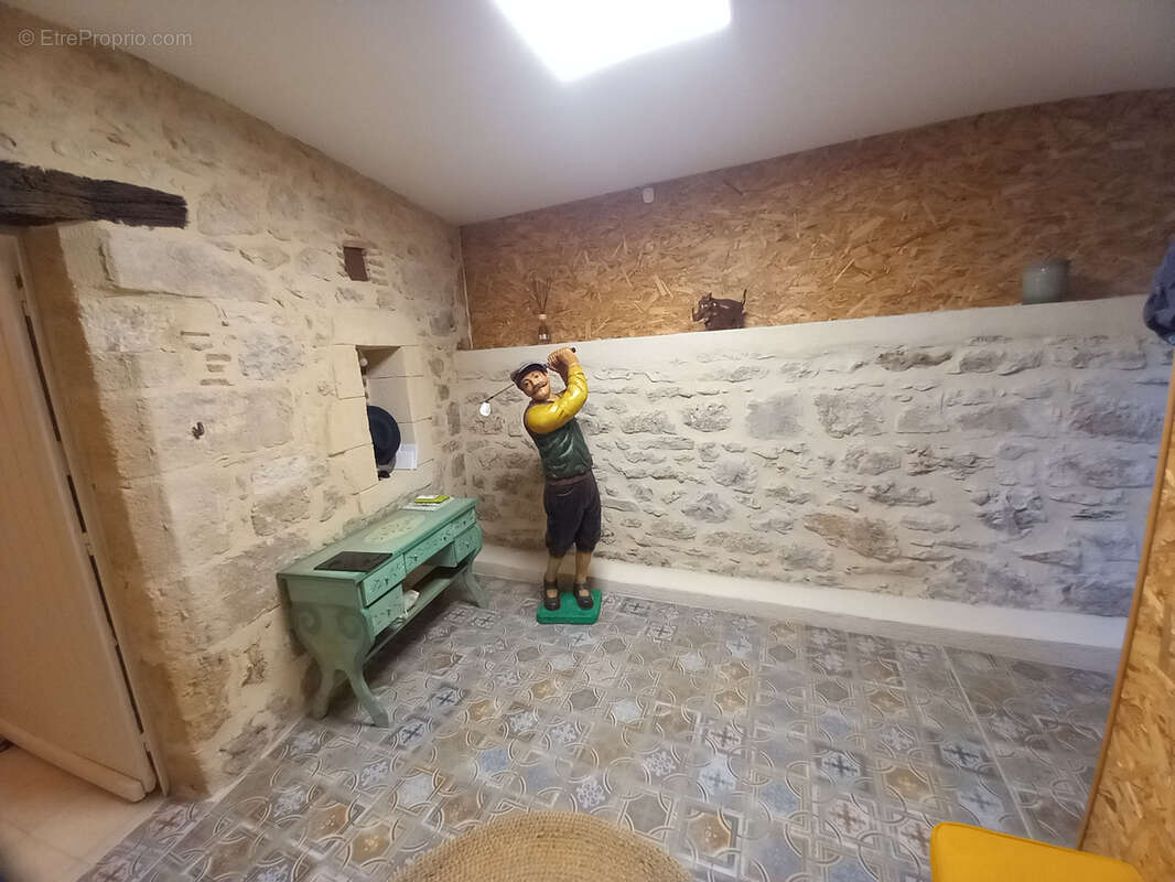 Maison à PRAYSSAC
