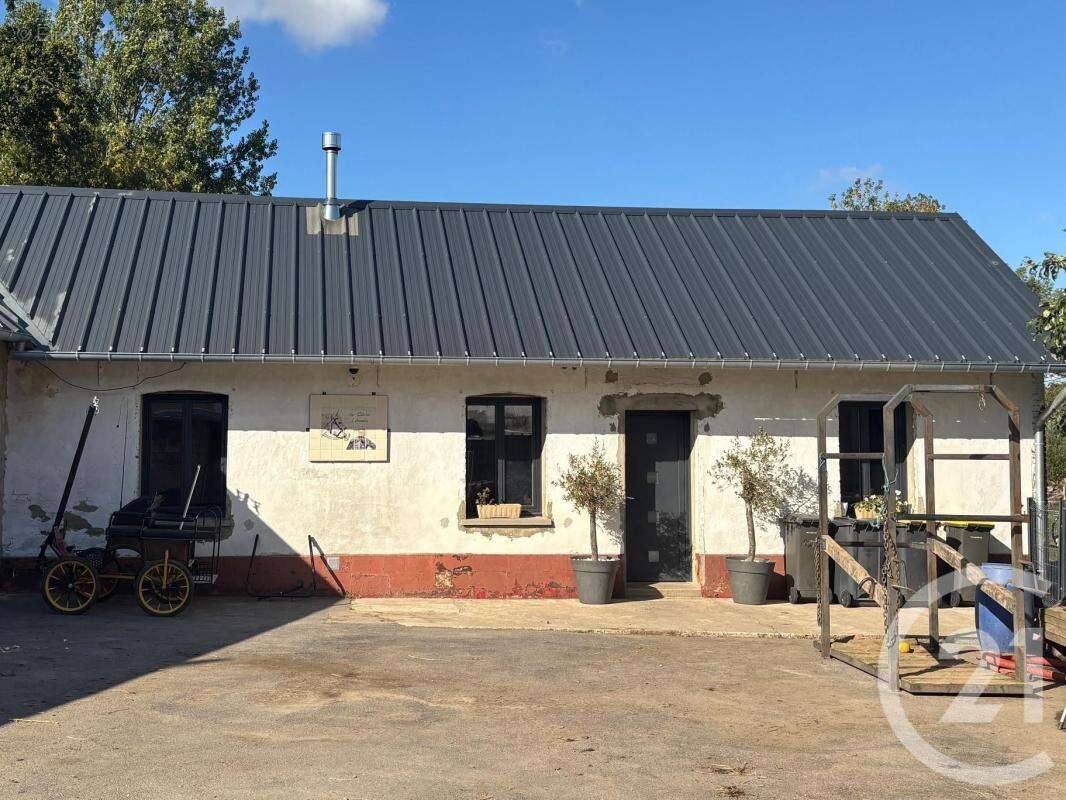 Maison à WICQUINGHEM