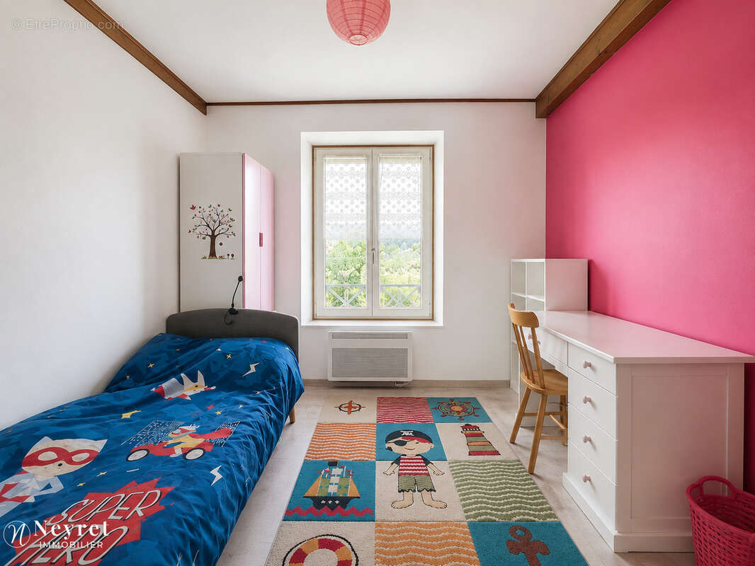 Maison à VILLEFRANCHE-SUR-SAONE