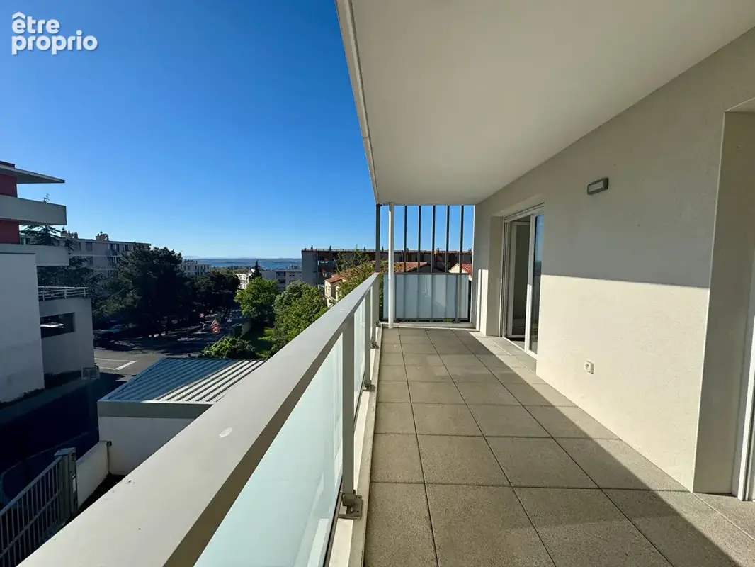 Appartement  T4 Terrasse - Ascenseur Sète 4 pièce(s) 77.31 m2 - photo 5