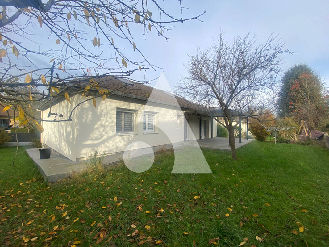 Maison à CHARLEVILLE-MEZIERES