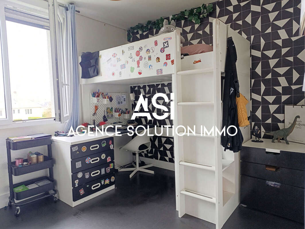 Maison à VILLAINES-LA-JUHEL