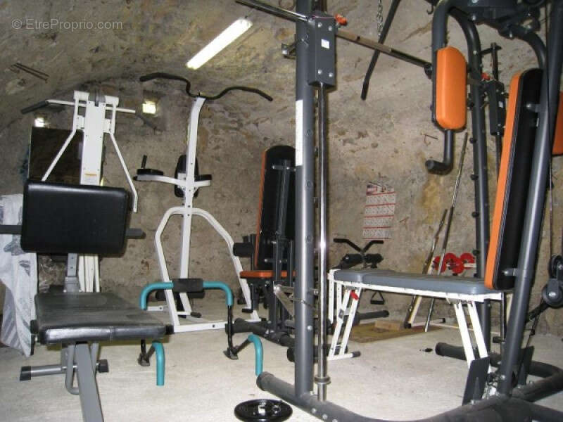Mas du 18e de 500 m2 avec 6 appartements, sur 2 hectares - photo 13