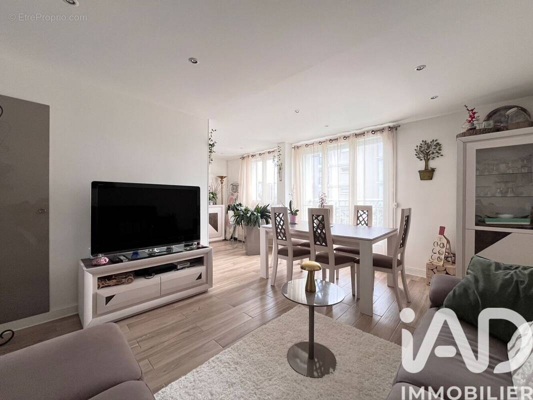 Photo 1 - Appartement à NEUILLY-SUR-MARNE