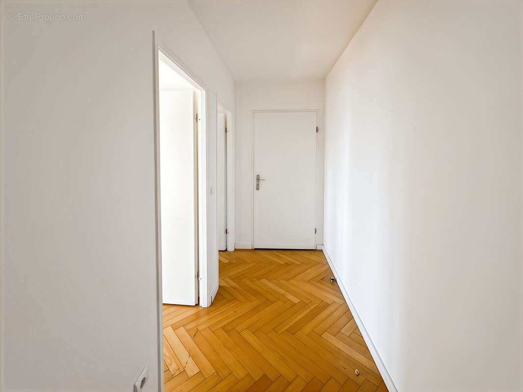 Appartement à COLOMBES
