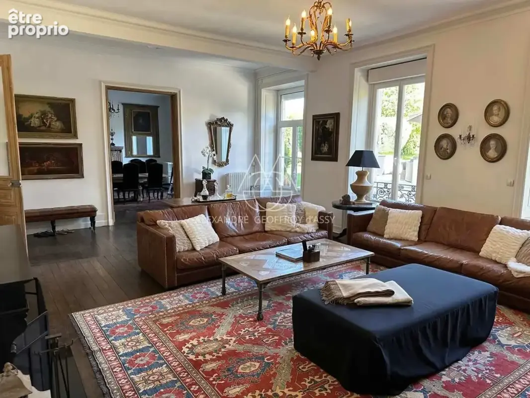 Maison à vendre 11 pièces  a 305 min de Limoges. Venez avec votre brosse à dents - photo 9