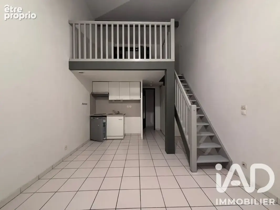 Photo 1 - Appartement à VAYRES