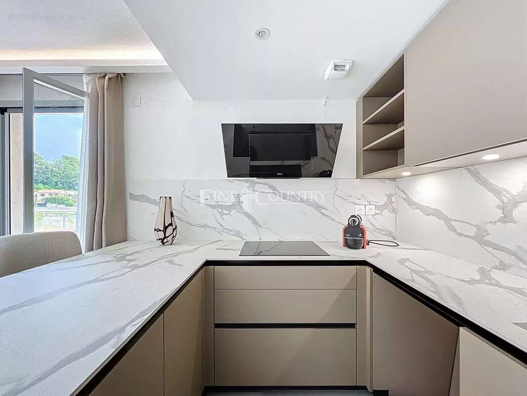 Appartement à LE CANNET