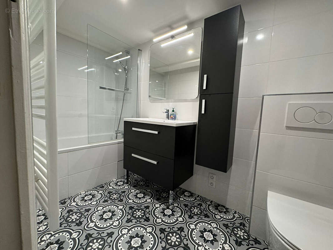 Maison à SAINTRY-SUR-SEINE