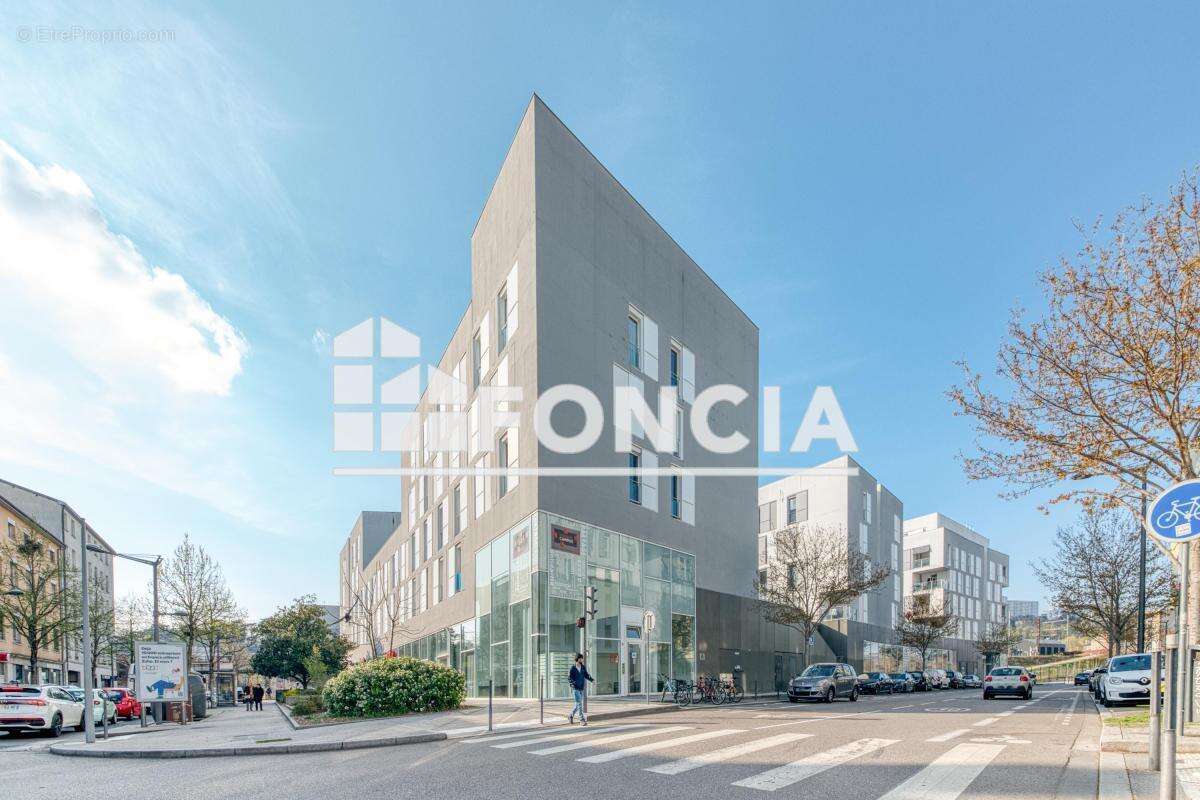 Vente - Appartement en résidence services - Studio - 18,37 m² - - photo 12