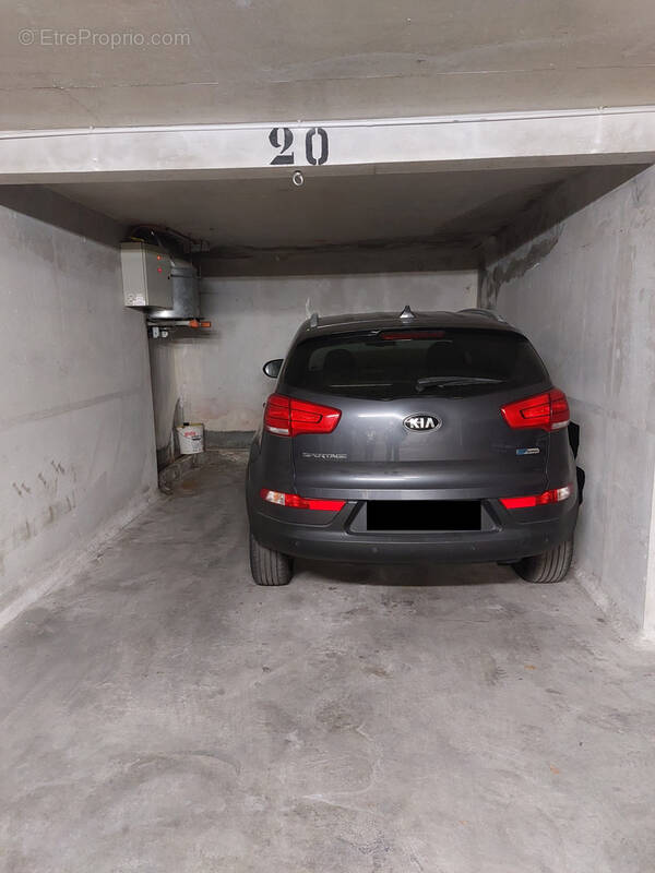 Parking à NICE