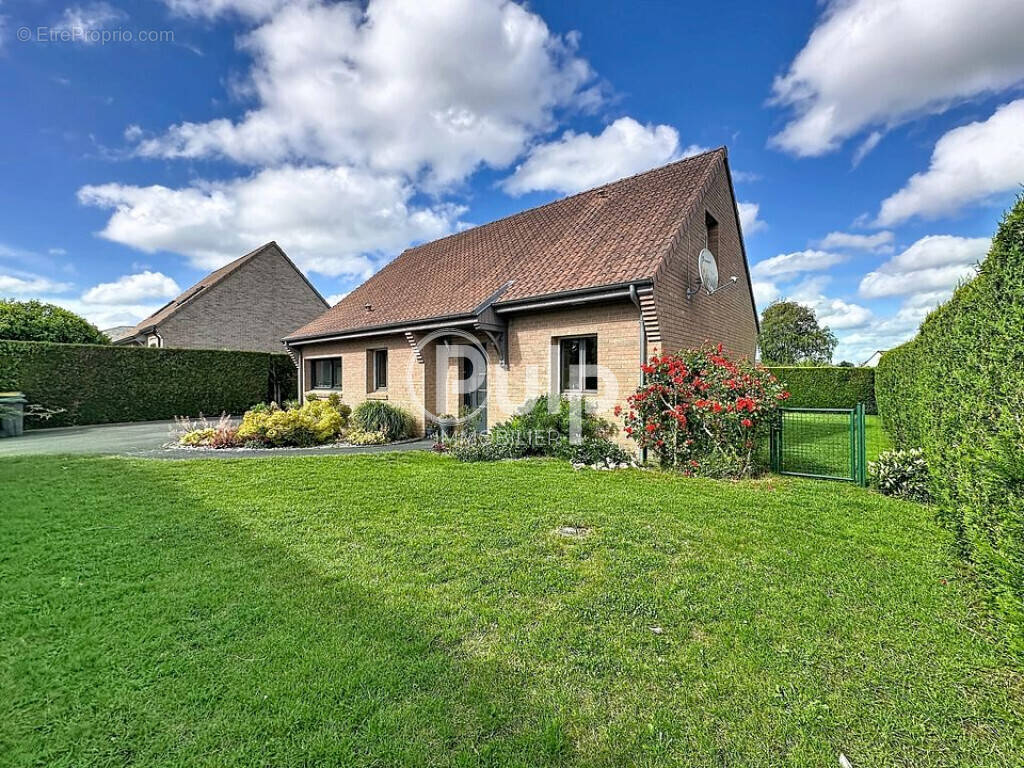 Maison à BREBIERES