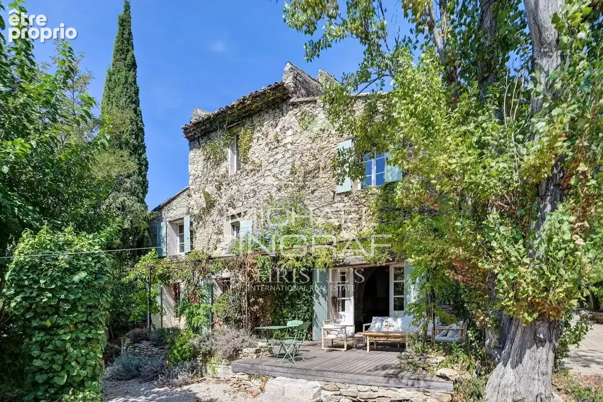 Propriété d'Exception Aux Portes d'Aix-en-Provence : Magnanerie du XVIIIe Rénovée - photo 13
