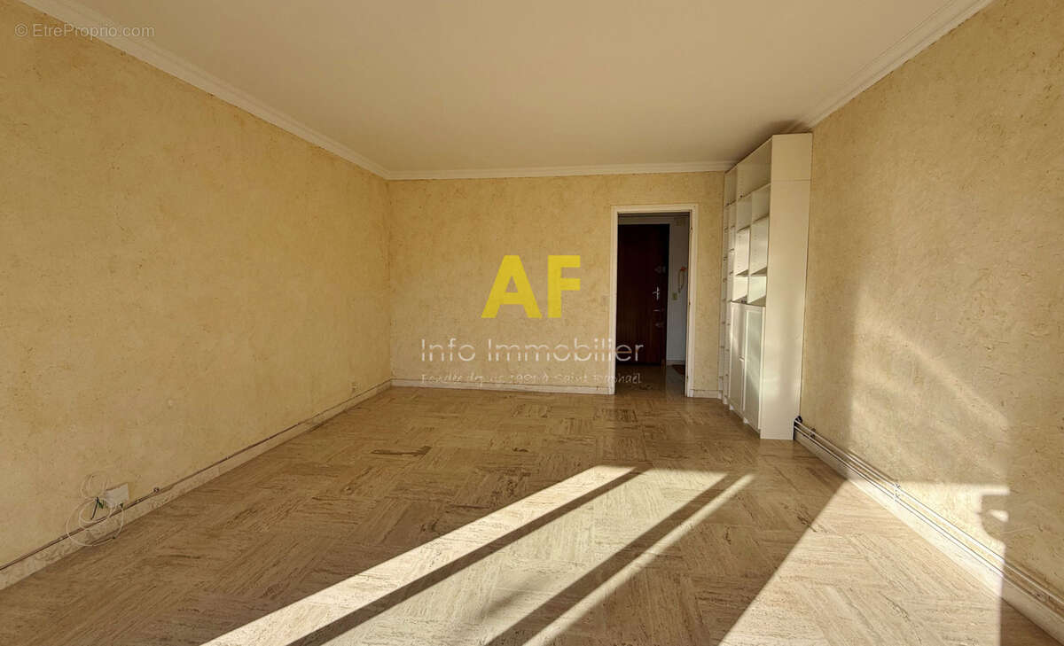 Appartement à SAINT-RAPHAEL