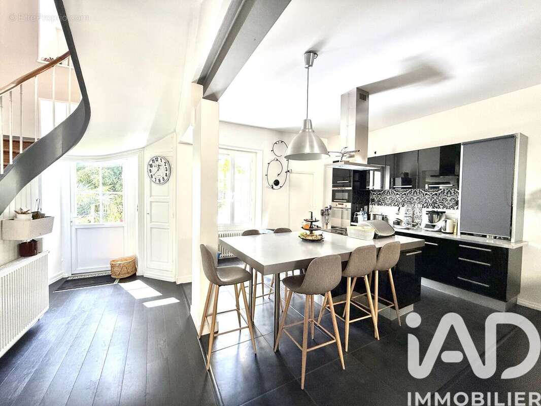 Photo 3 - Maison à LAVAL