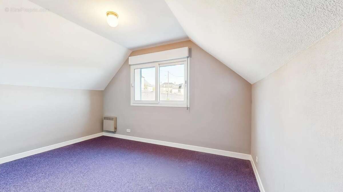 Maison à BIARS-SUR-CERE