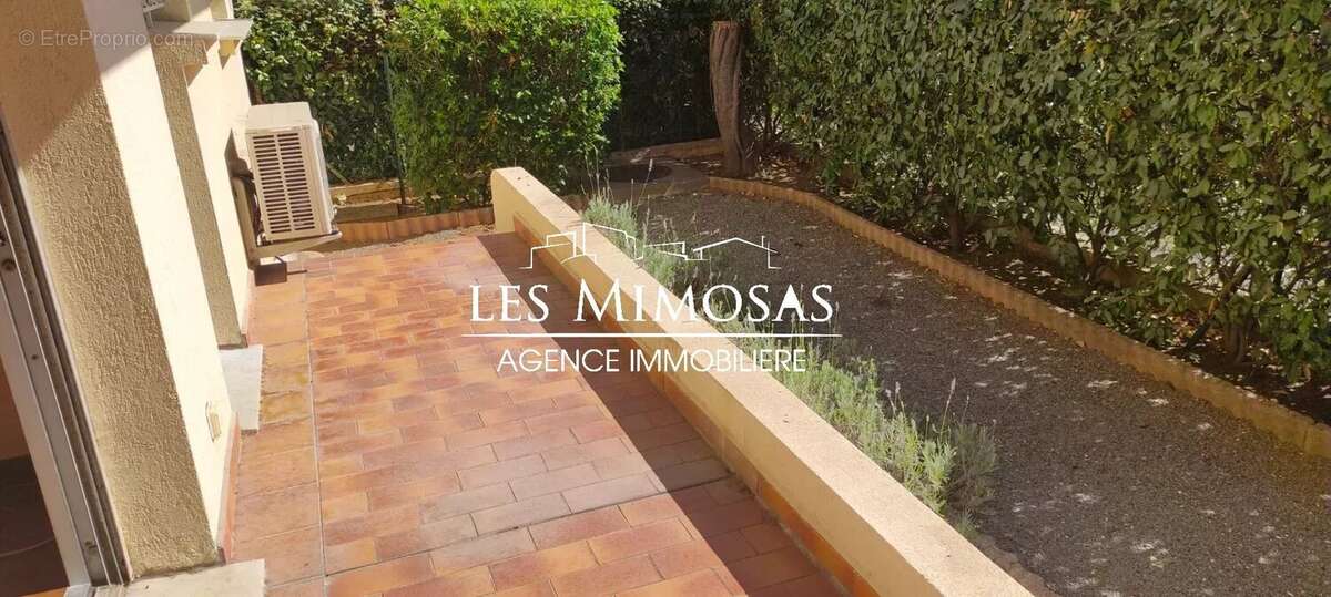 Appartement à FREJUS