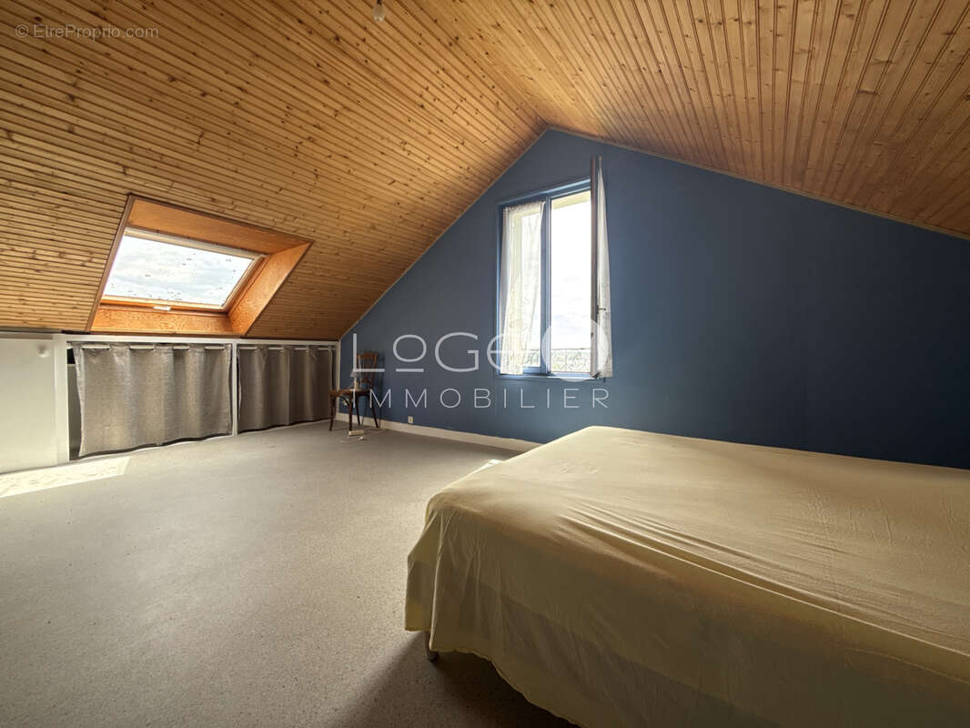 Quartier recherché, maison à rénover - photo 14