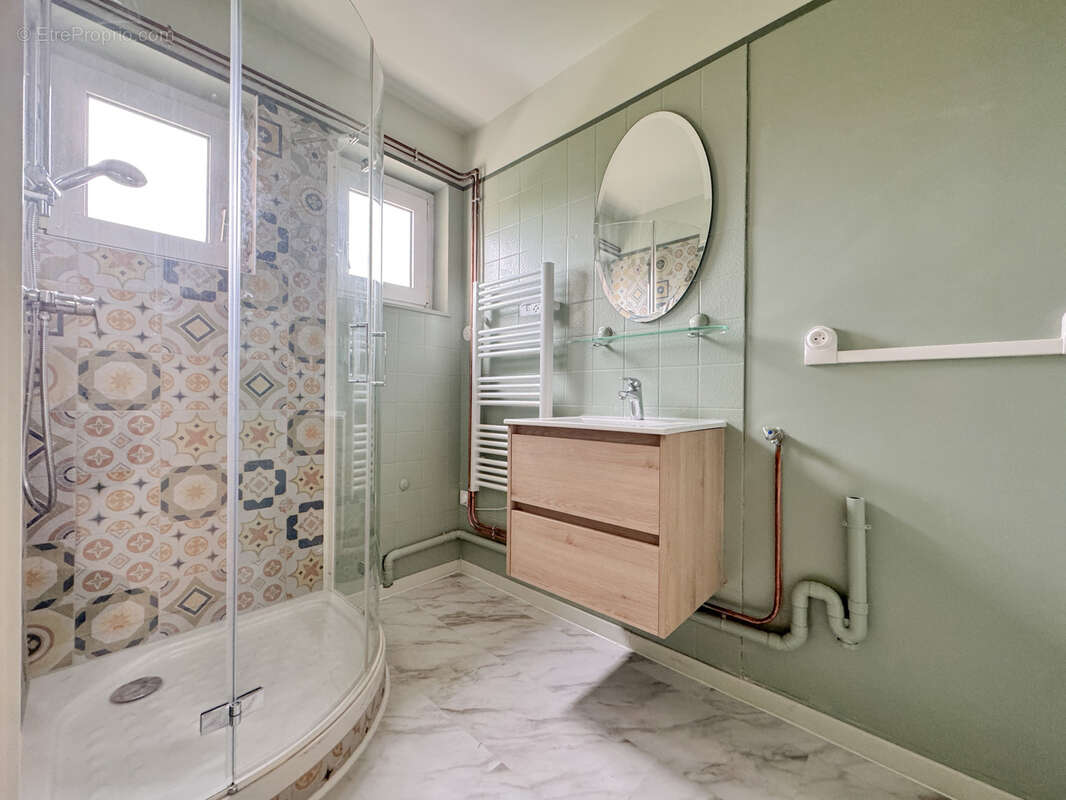 Appartement F3 - 2 balcons - photo 5