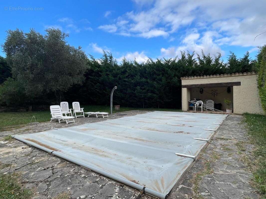 Maison 200 m² à Saint-Gervais-Sur-Roubion  - photo 4