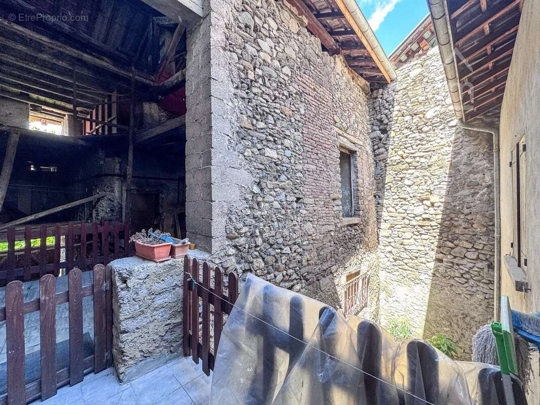 Maison à GONCELIN