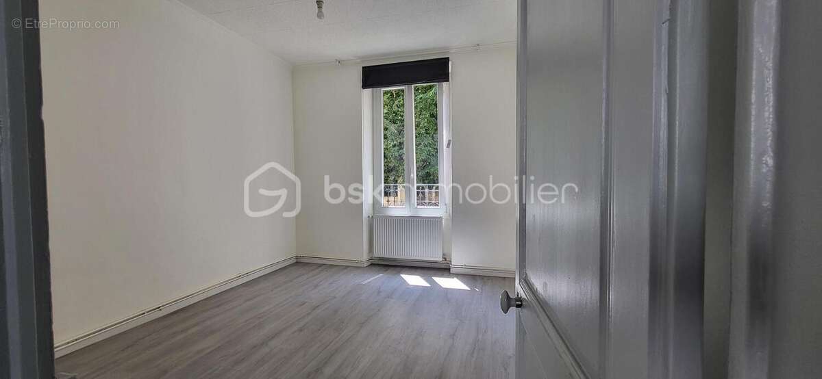 appartement F3 rénové - photo 8