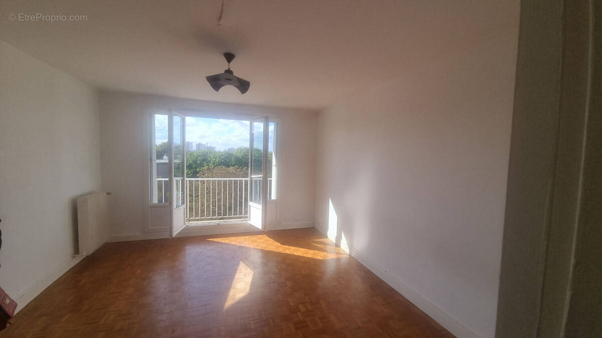 Appartement à NOISY-LE-SEC