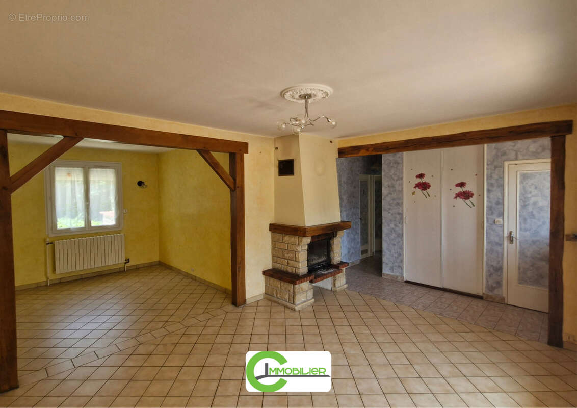 Maison à AUTHON-DU-PERCHE