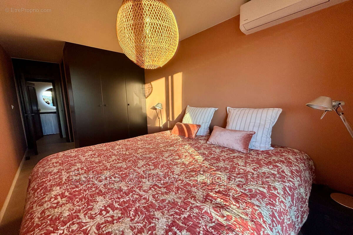 Appartement à COGOLIN