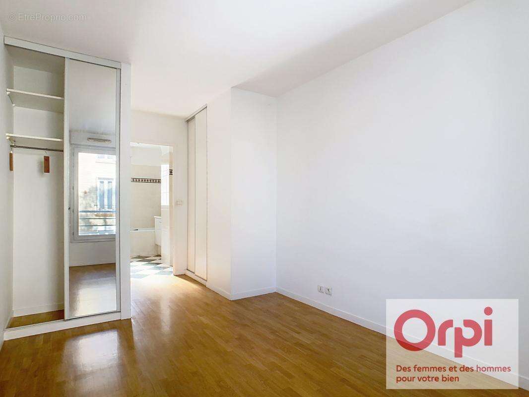 Appartement à ISSY-LES-MOULINEAUX