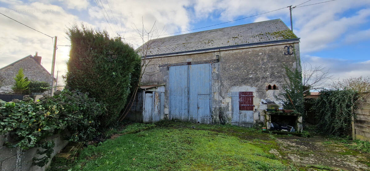 Maison à CLOYES-SUR-LE-LOIR