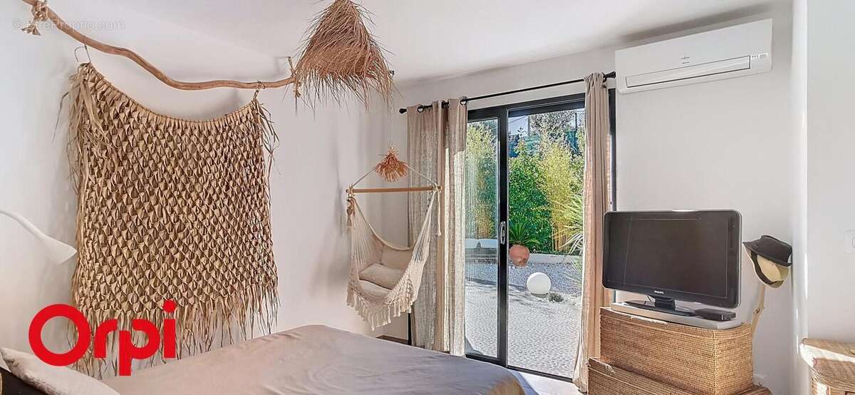 Maison à LA CADIERE-D&#039;AZUR