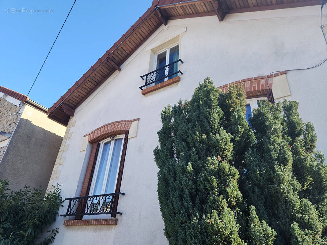 Maison à VILLEMOMBLE