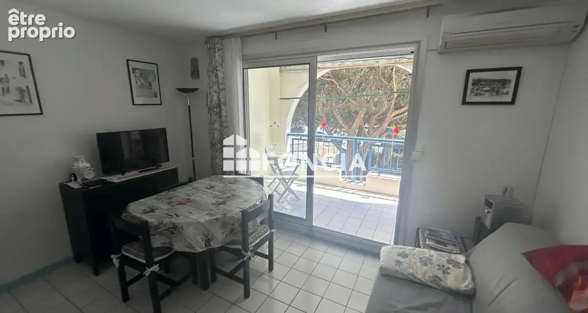 LE LAVANDOU – Résidence avec piscine - Domaine d'Azur 1 - T2 traversant avec climatisation réversible - photo 2
