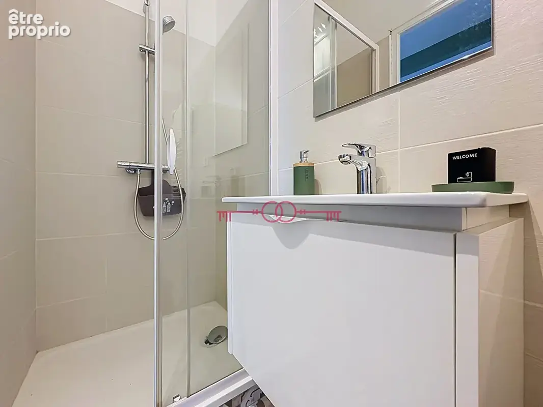 EN EXCLUSIVITE - A VENDRE Duplex meublé en hyper-centre de Reims - photo 5
