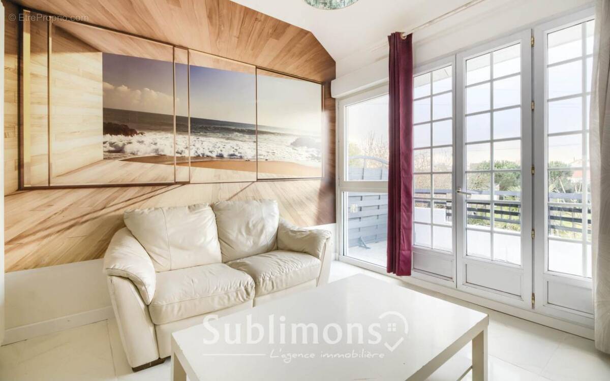 Appartement à BOUGUENAIS