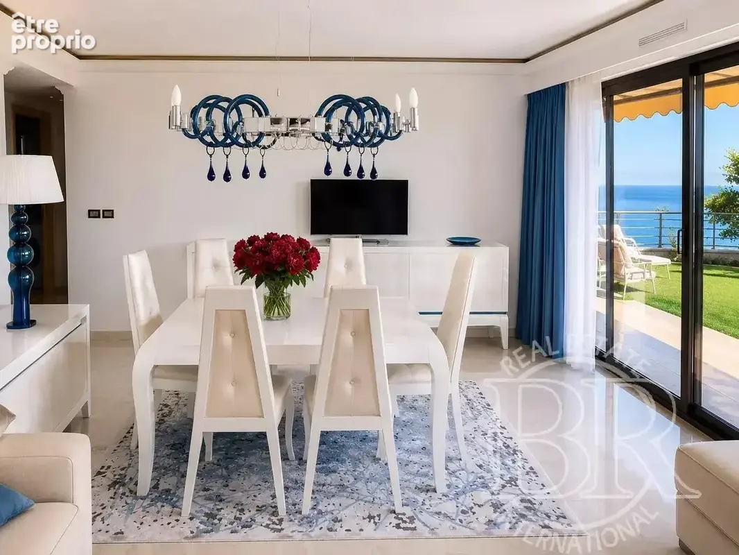 A vendre Roquebrune Cap Martin 5 minutes de MONACO T2 avec la terrasse de 180  m² - photo 3