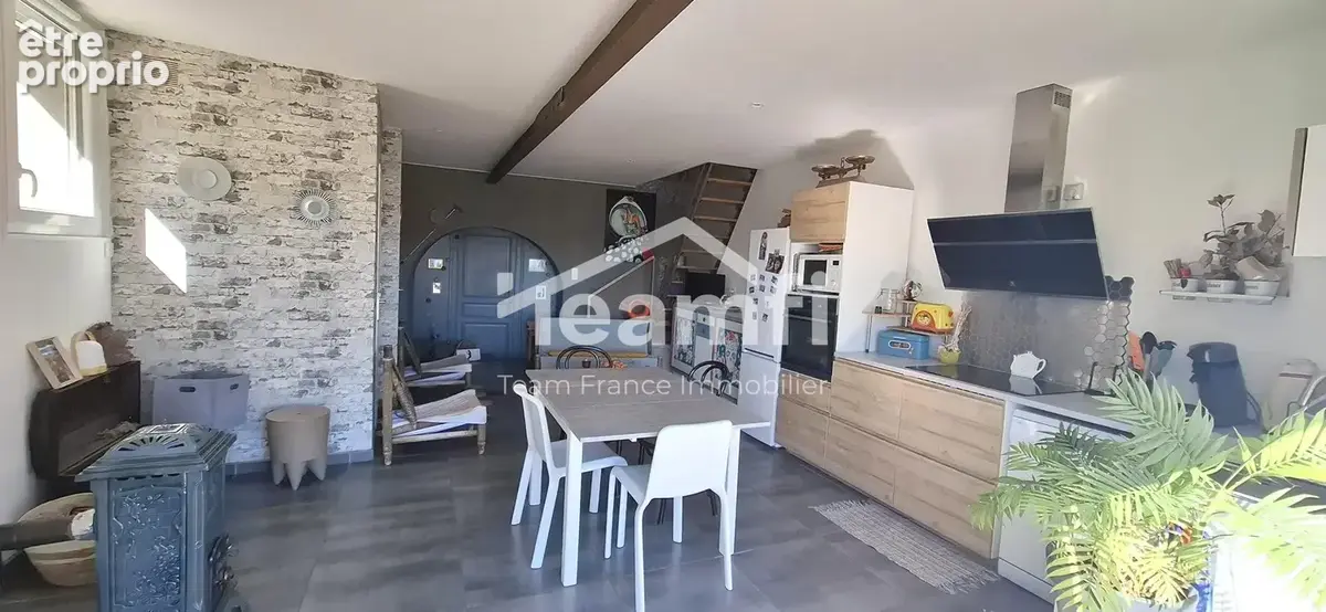 Maison 5 pièces 96 m² à vendre à Corent (63730) - photo 3