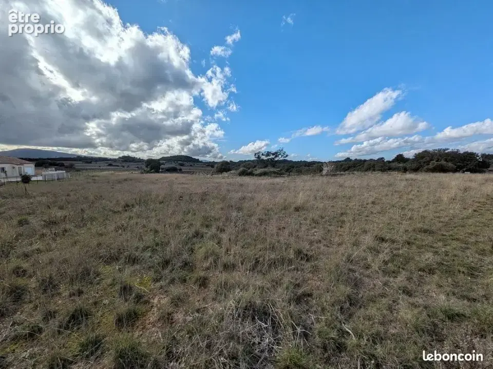 Terrain à ESCALES