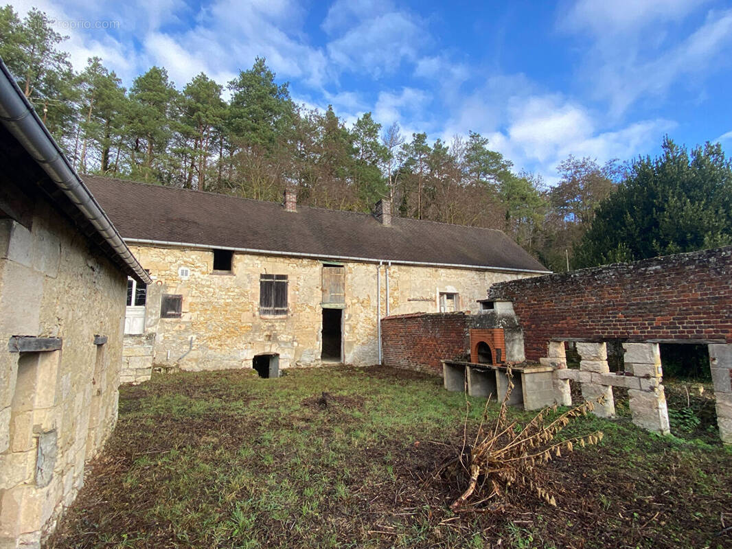 Maison à BETHISY-SAINT-MARTIN