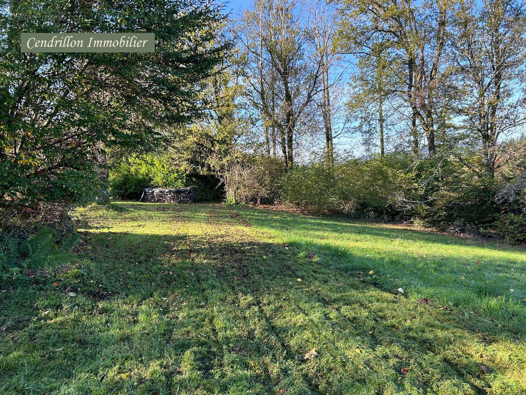 Maison à SAINT-MARTIN-CHATEAU