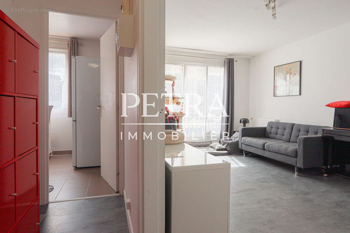 Appartement à L'HAY-LES-ROSES