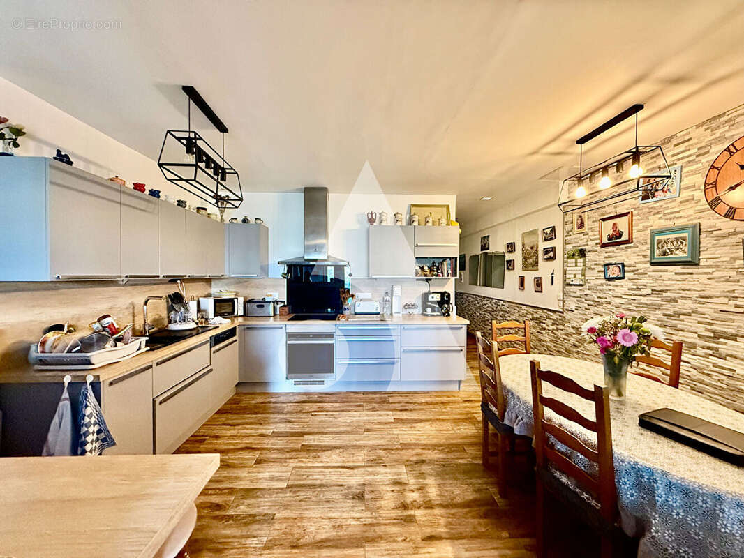 Appartement à FREJUS