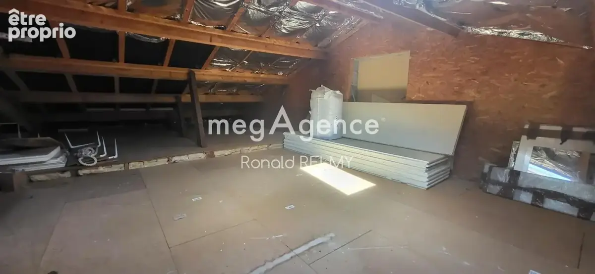 Maison à rénover avec 720 m² de terrain et à 7 minutes de la plage de Boisvinet - photo 8