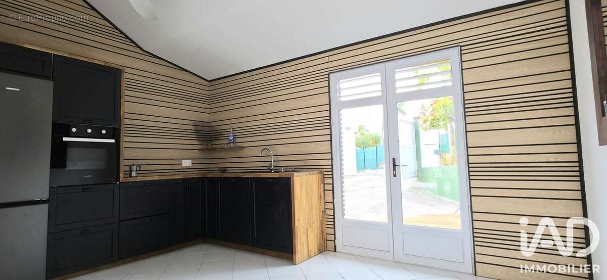 Maison 72 m² à Saint-Francois  - photo 5