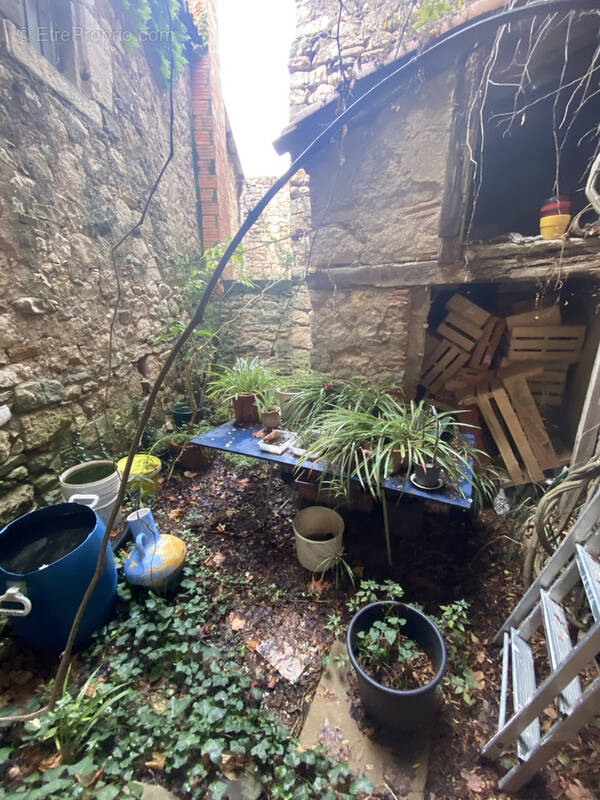 Maison à VILLENEUVE-MINERVOIS