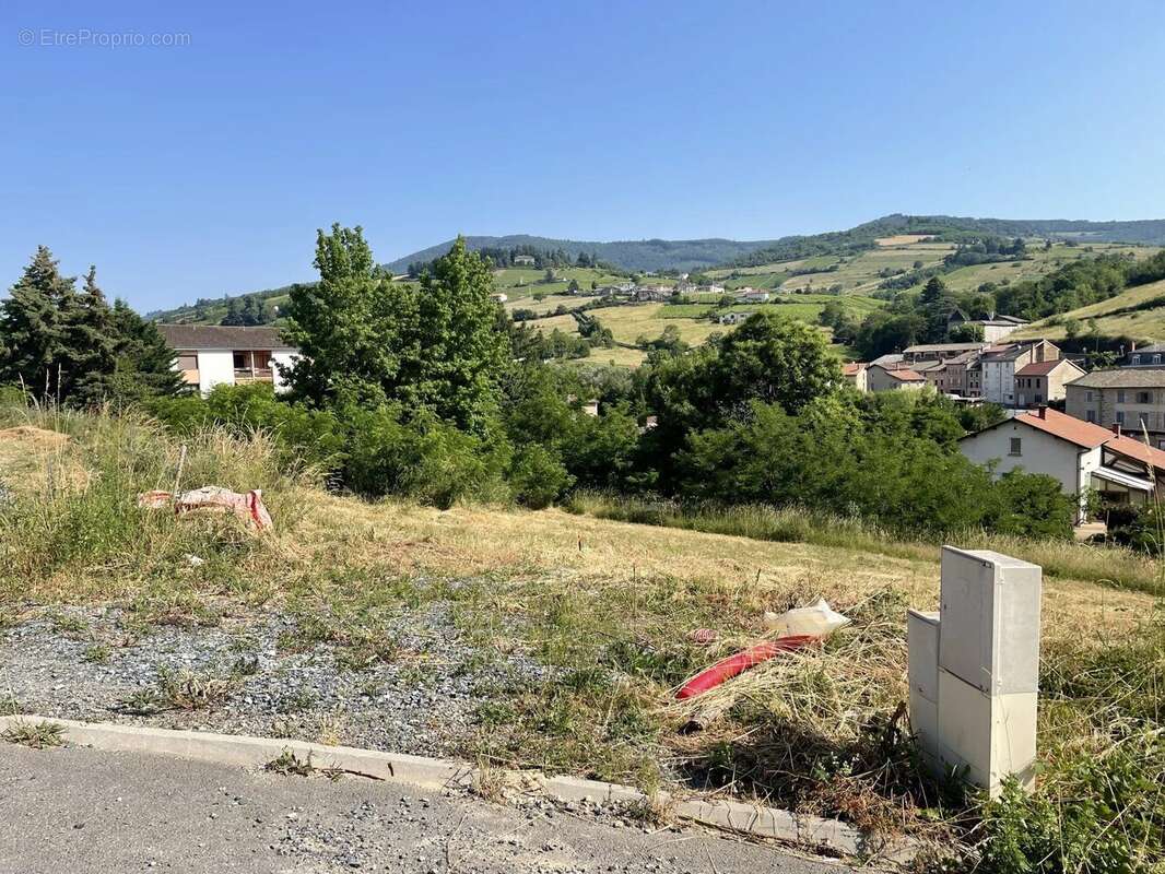 Terrain 645 m² à Beaujeu  - photo 5