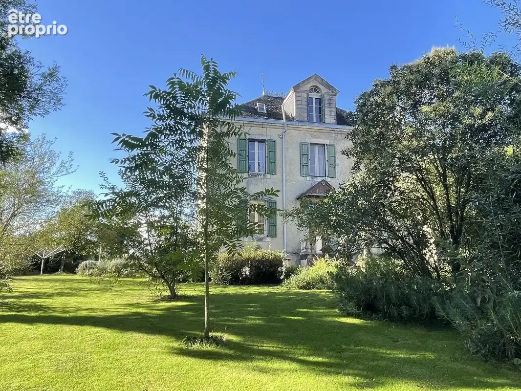 Propriété élégante avec piscine et vues imprenables - photo 16